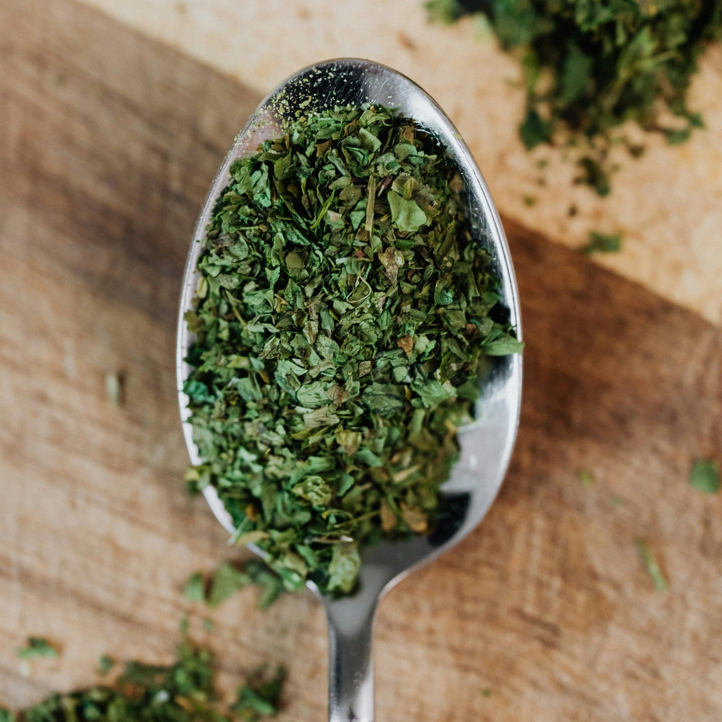 Herbal Pairings: How to Combine Leaves & Spices for Maximum Flavor & Wellness – 10 Proven Blends for Health