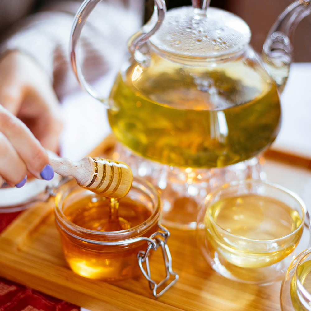 TEAS FOR RELAXATION AND MEALS; POPULAR BLENDS FOR FREE TIME AND DINING