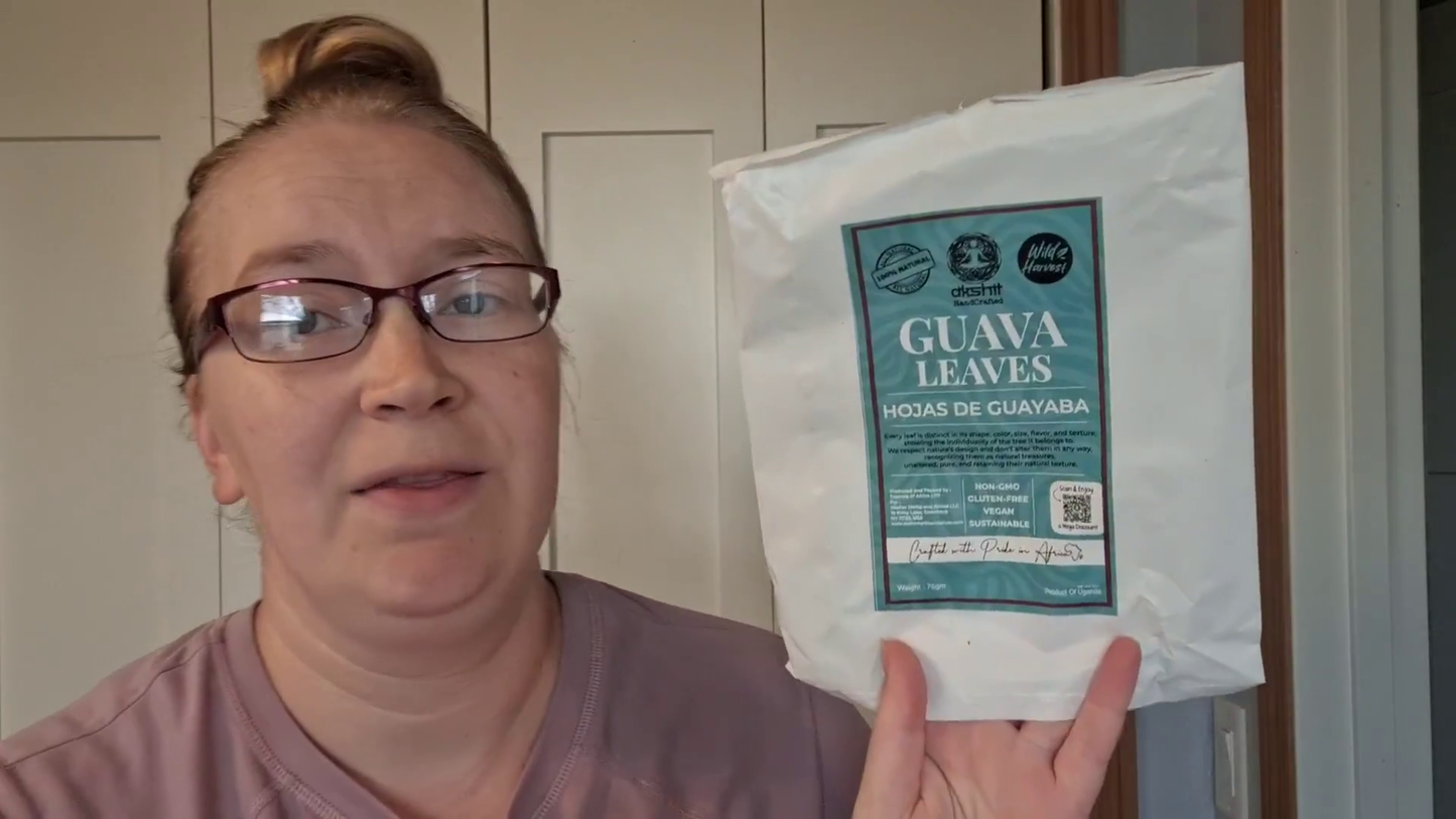 A lady talking about her experience of buying Akshit guava leaves